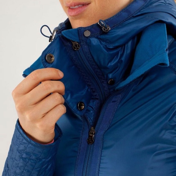 EUC Lululemon Quilted Women’s Bundle Up Jacket Removable Hood - Picture 7 of 9